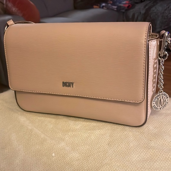 Dkny Handbags - NWT DKNY crossbody